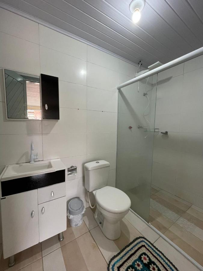 Homestay Em Penha Ao Lado Do Beto Carrero
