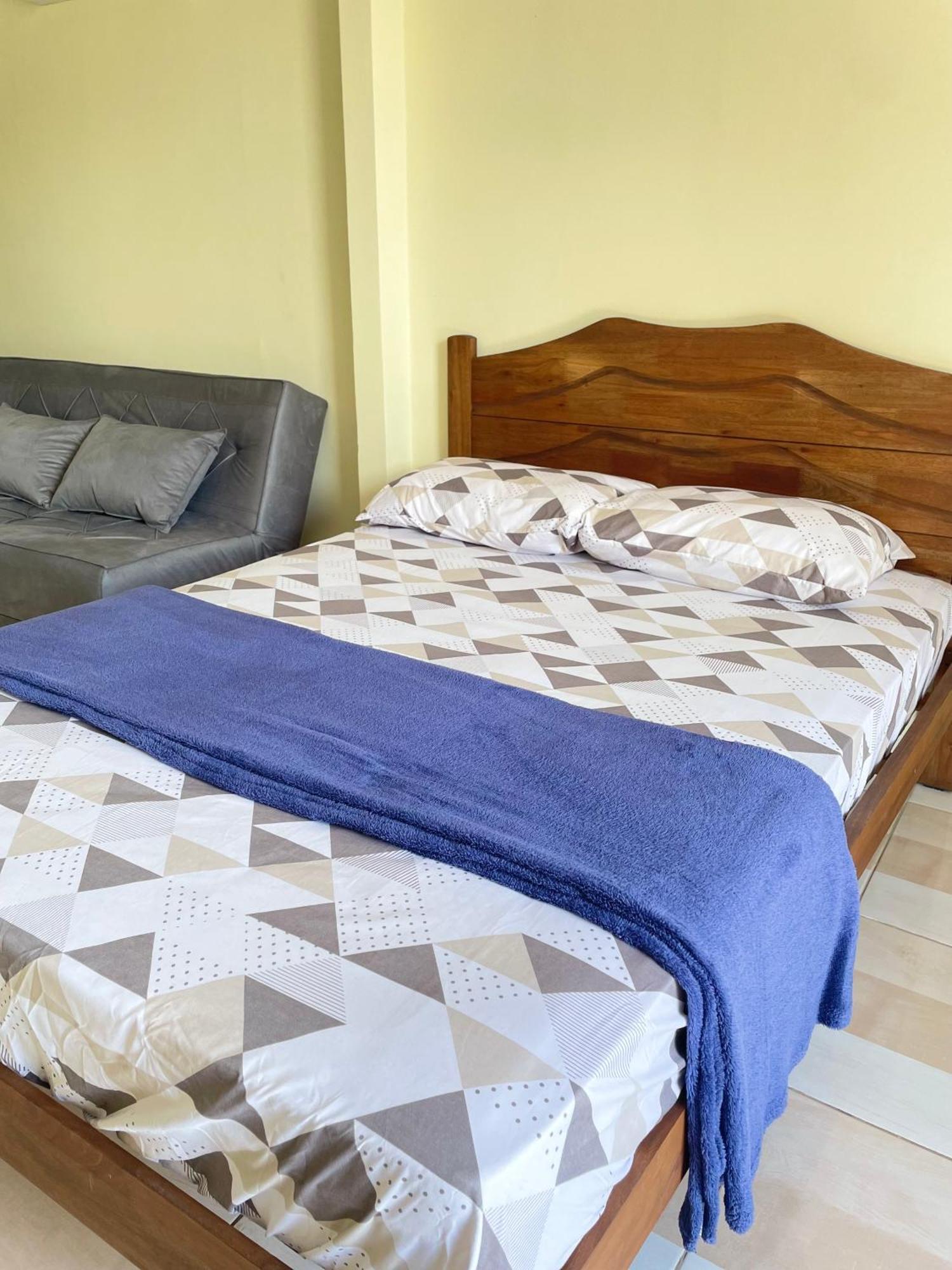 Homestay Em Penha Ao Lado Do Beto Carrero *
